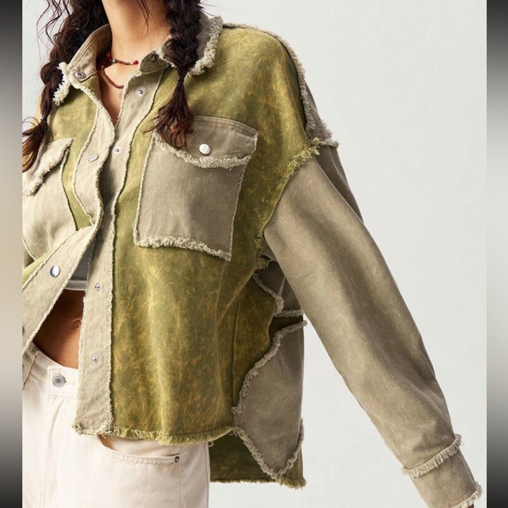 🌻HP⭐️ Flower jacket green floral distressed pocket mineral washed denim style - Picture 3 of 6